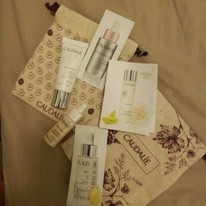 Caudalie 5 Pc Sample Bundle with 2 Small Pouches
